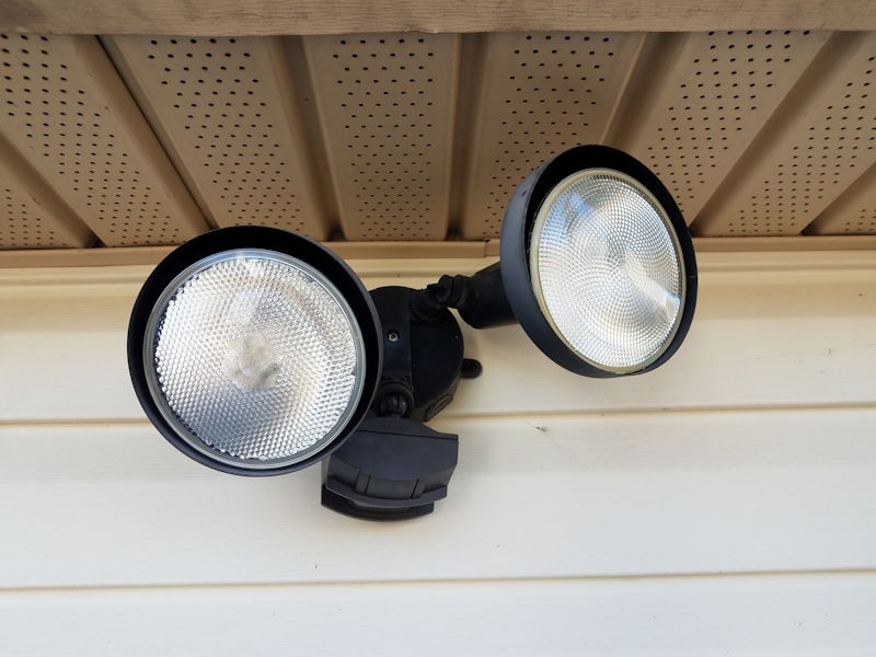 motion sensing flood lights